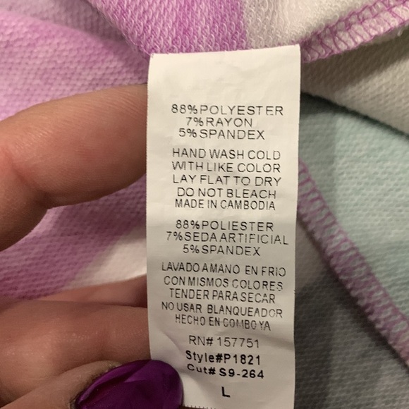 SHOP BASIC Stripped Soft Comfortable T-Shirt Large - Picture 4 of 7